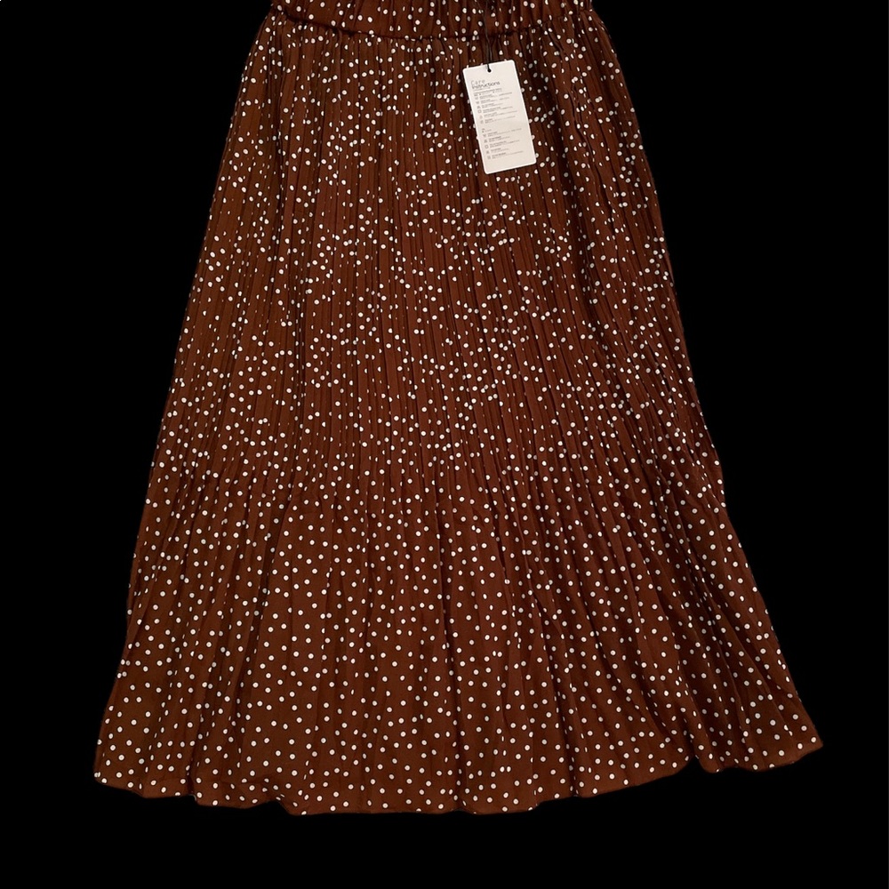 Brand New Polka dot skirt